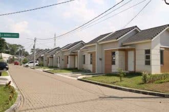 Rumah terjangkau dekat pusat bisnis dan sekolah favorit