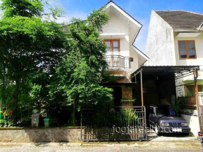 Rumah dijual murah dekat kampus