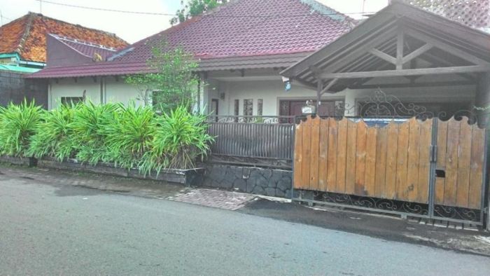 Rumah murah dengan akses jalan utama