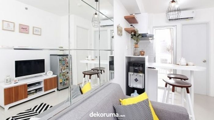 Tren penggunaan cermin besar sebagai dekorasi interior rumah