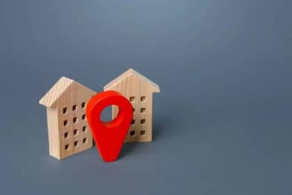 Proses survei lokasi perumahan sebelum beli rumah