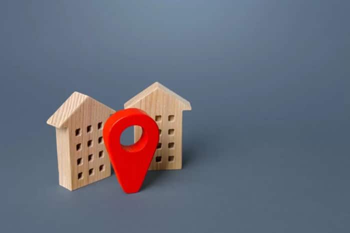 Proses survei lokasi perumahan sebelum beli rumah