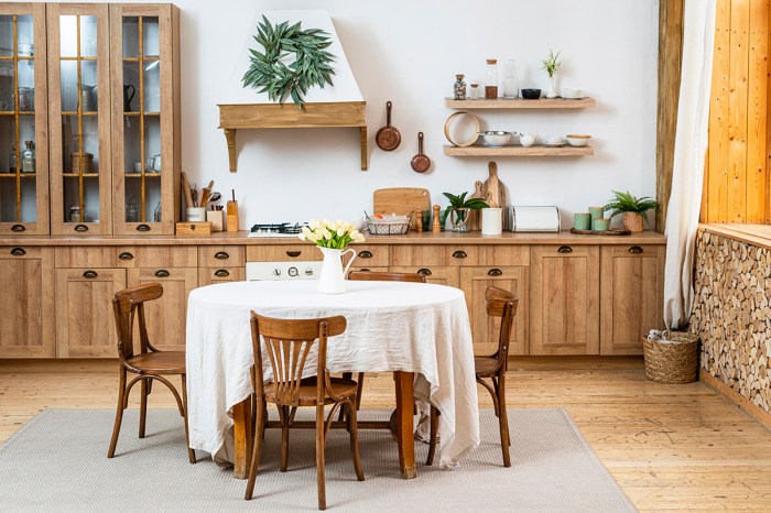 Tren furniture kayu alami untuk interior rumah
