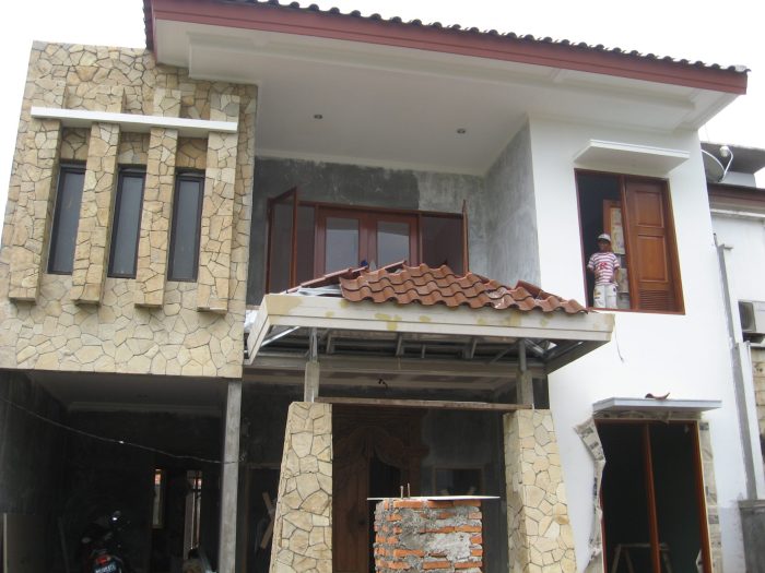 Renovasi atap rumah bocor solusi terbaik