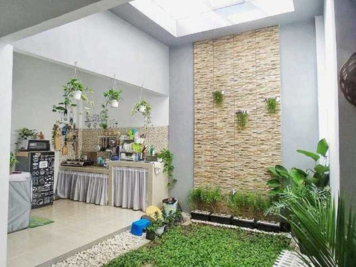 Desain taman kecil depan rumah minimalis modern