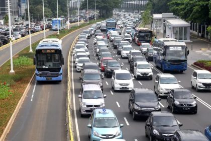 Keuntungan tinggal di perumahan dekat transportasi umum untuk mobilitas mudah