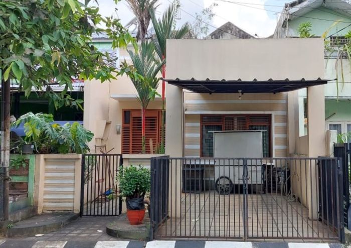 Rumah ekonomis dengan desain minimalis dan lingkungan asri