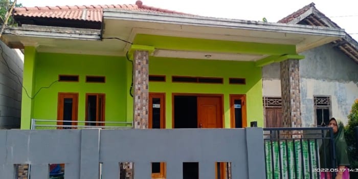 Rumah dengan akses transportasi umum yang memudahkan mobilitas harian
